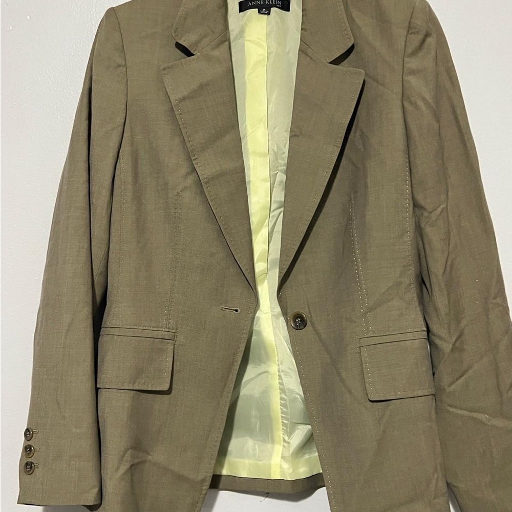 Anne Klein Olive Blazer with Light Lining